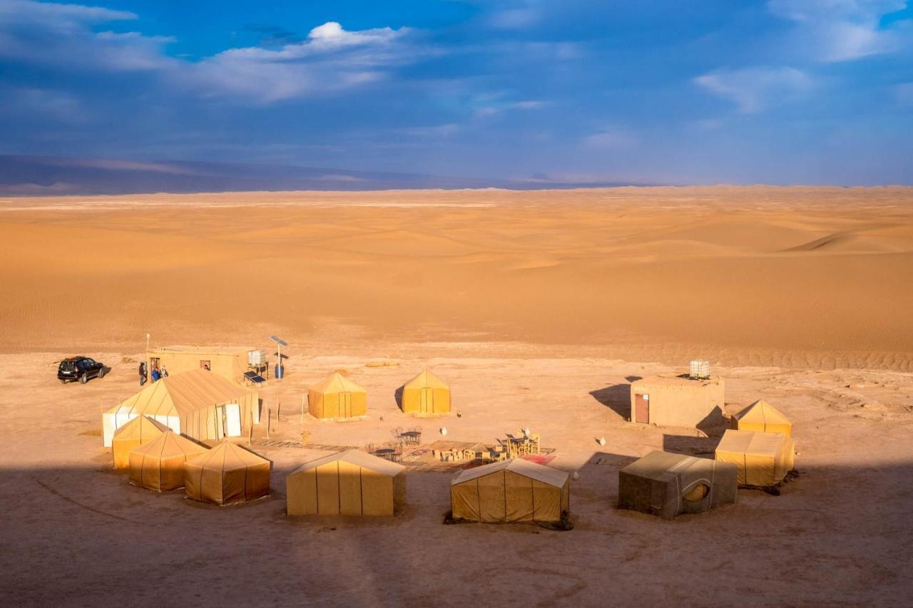 Bivouac Dune Iriki Foum Zguid Екстер'єр фото